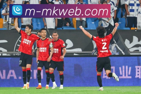 曼城门神埃德森如何用精准长传重新定义现代足球守门员价值体系